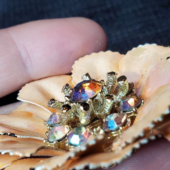 VTG Signed CORO Trembler Brooch AB Rhinestones Gold Tone Enamel Peach Poppy 3" - Picture 6 of 16